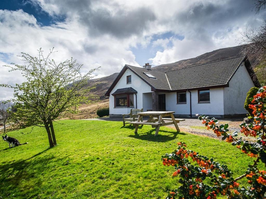 Torran B & B Ullapool Exterior photo